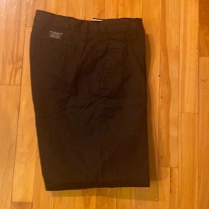 Banana Republic Dawson Pants Black 32/30 classic fit.